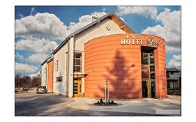 Hotel Lord Krosno